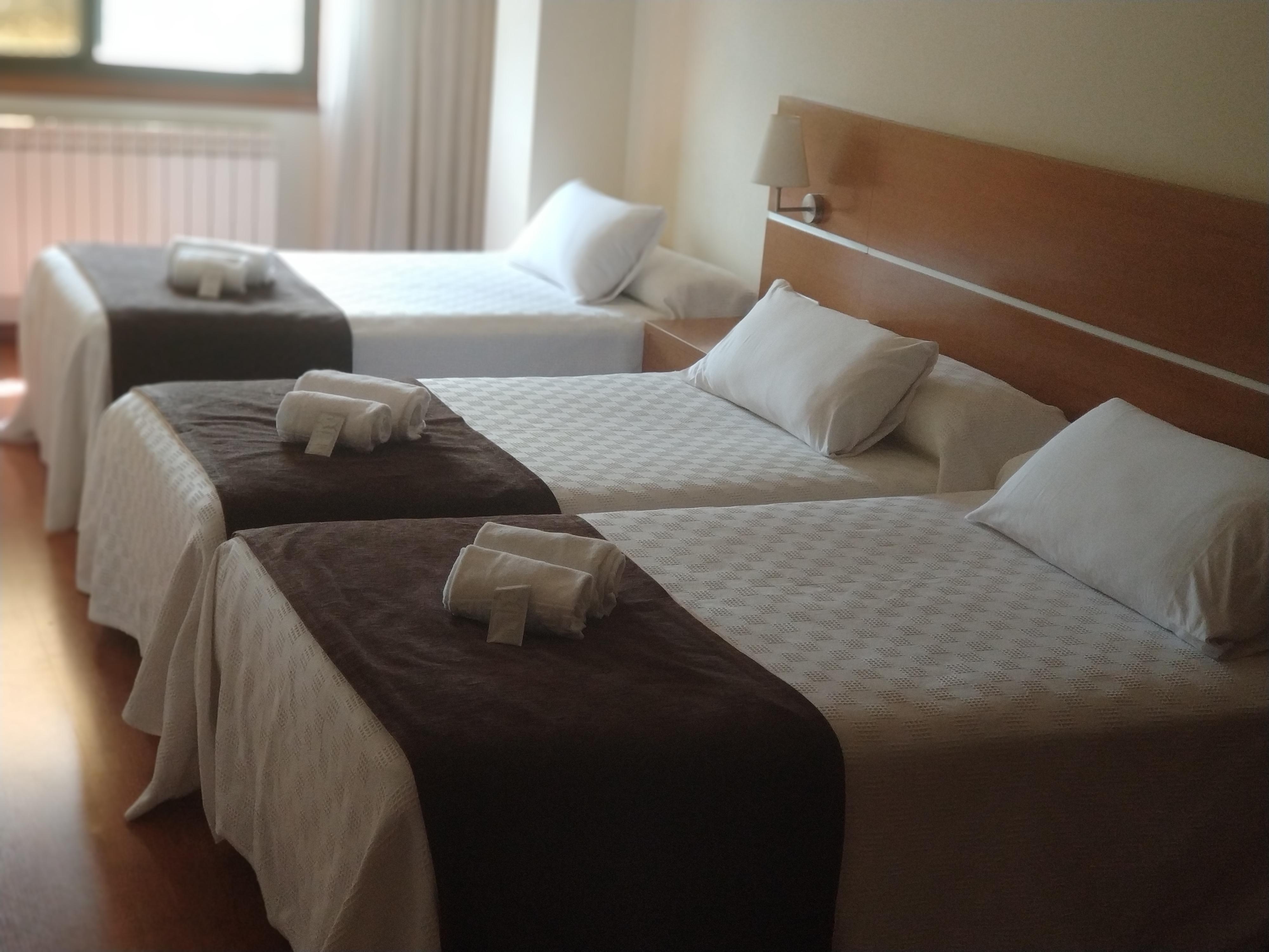 Hotel Avion By Bossh Hotels Vigo Exterior photo