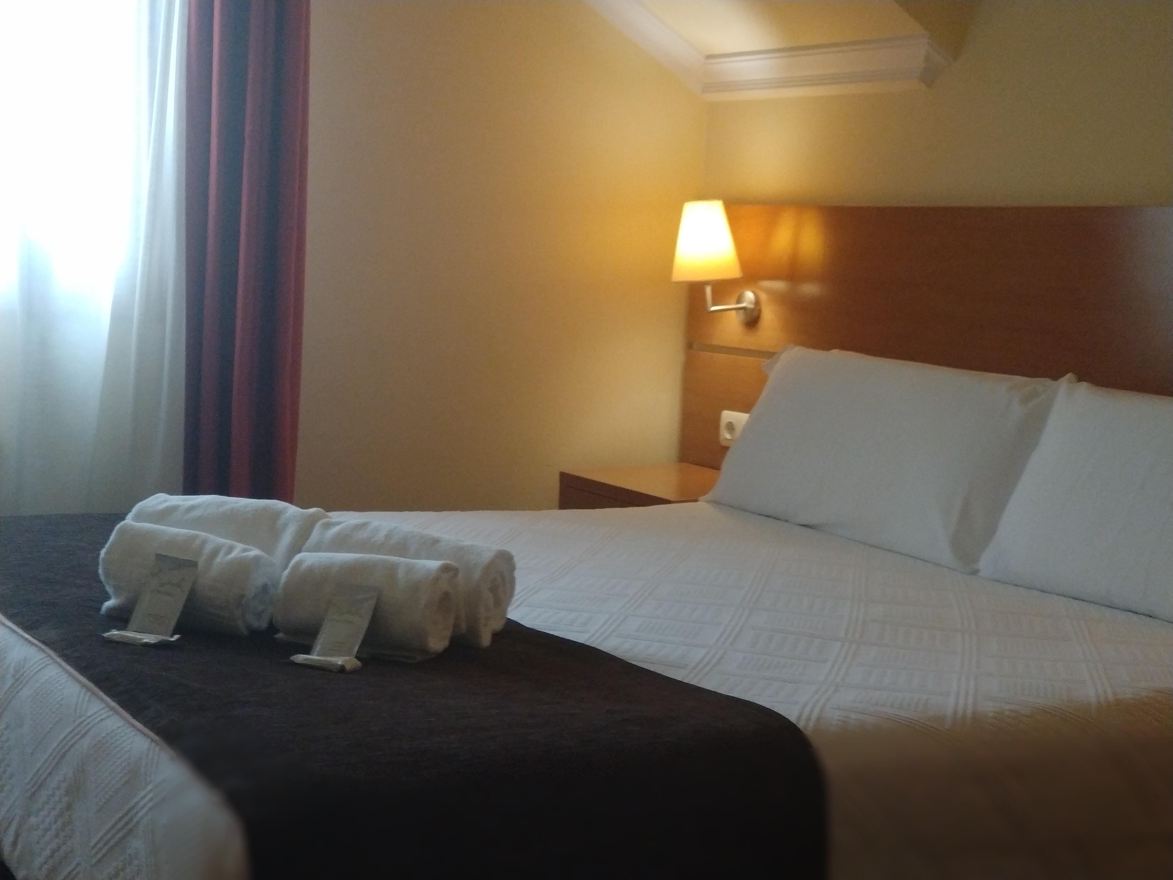 Hotel Avion By Bossh Hotels Vigo Exterior photo